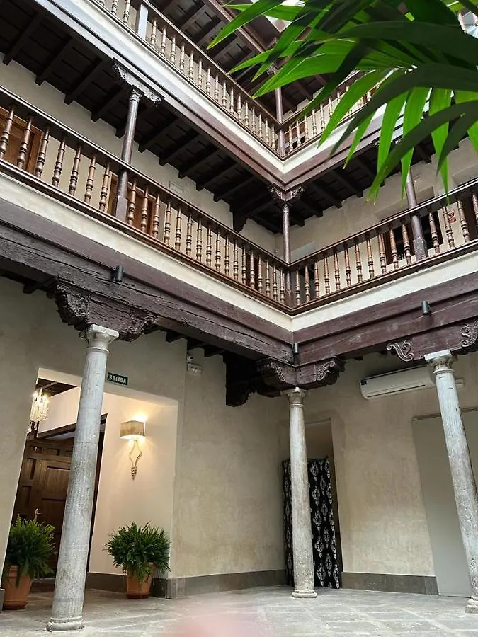 Hotel Mercader De Sedas