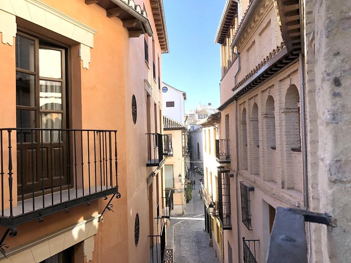 Hotel Mercader De Sedas