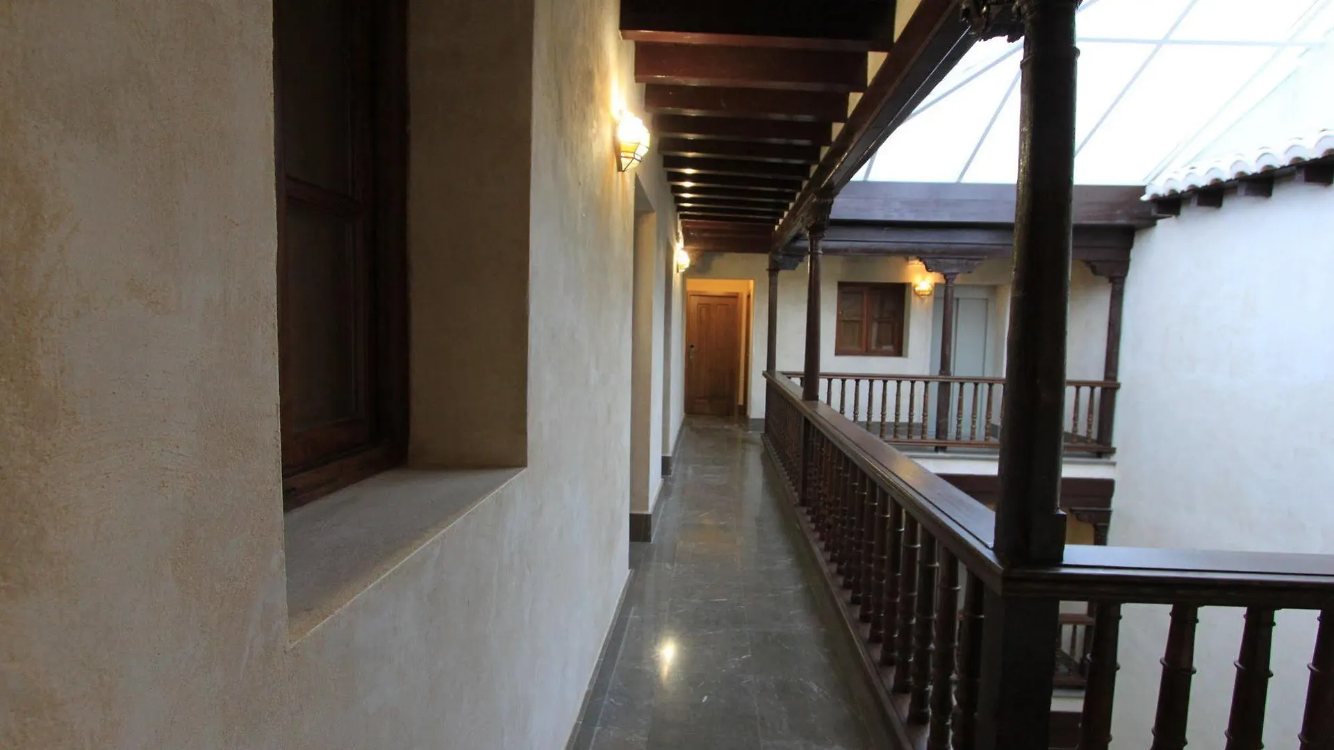 Hotel Mercader De Sedas